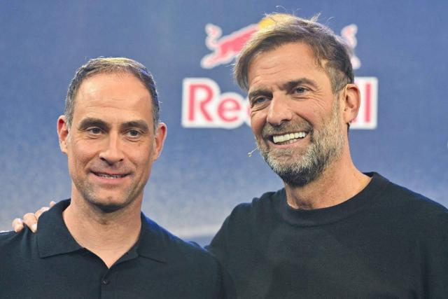 爱游戏下载-渣叔要回归教练岗位了？这“好消息”又是假的！